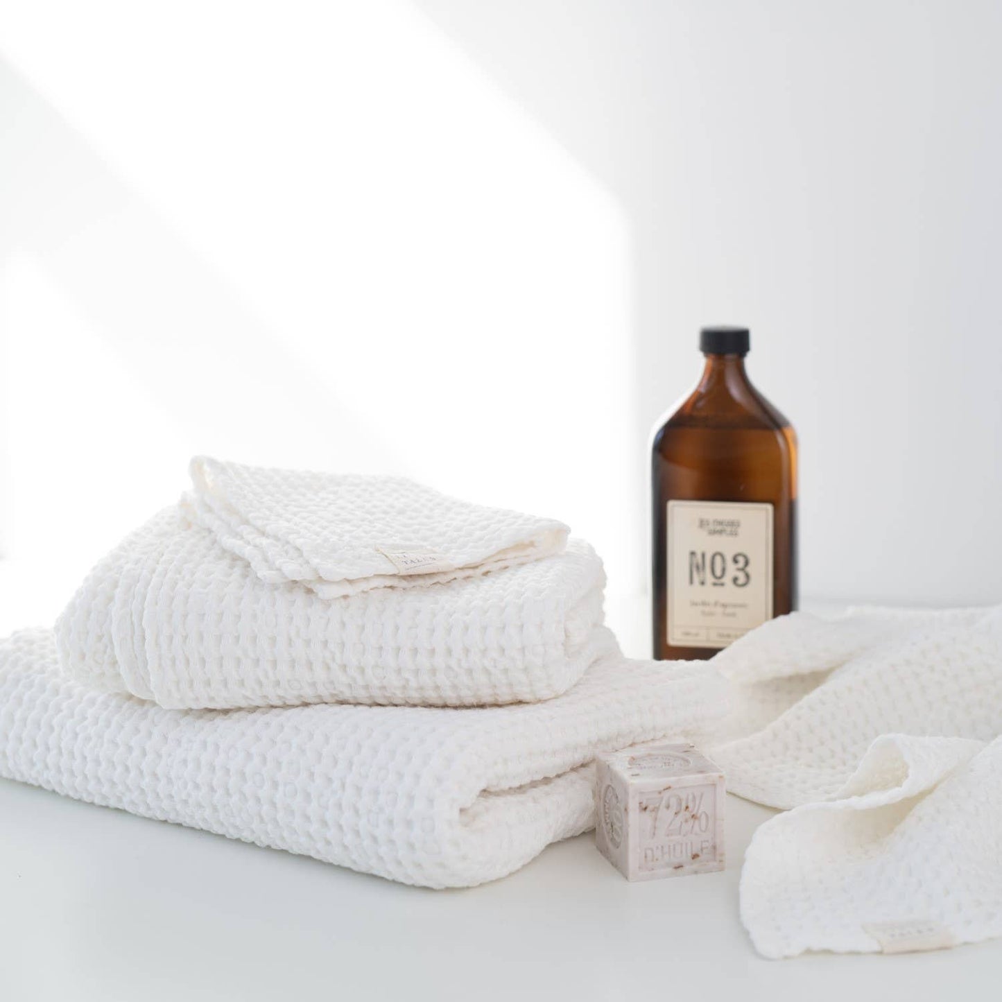 White Linen & Cotton Honeycomb Waffle Towels: 39"x55" | 100x140cm