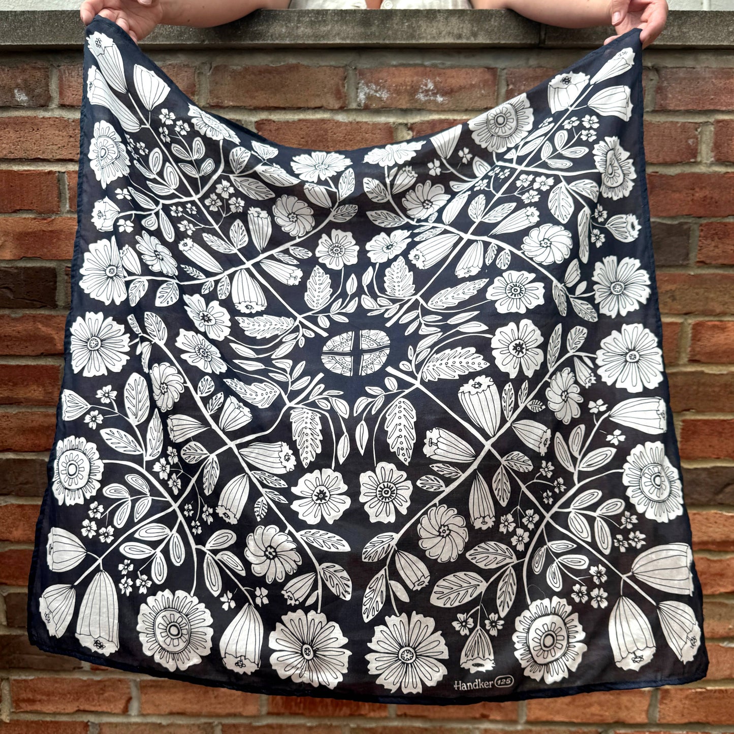 34" Wild Rag Fiona Bandana