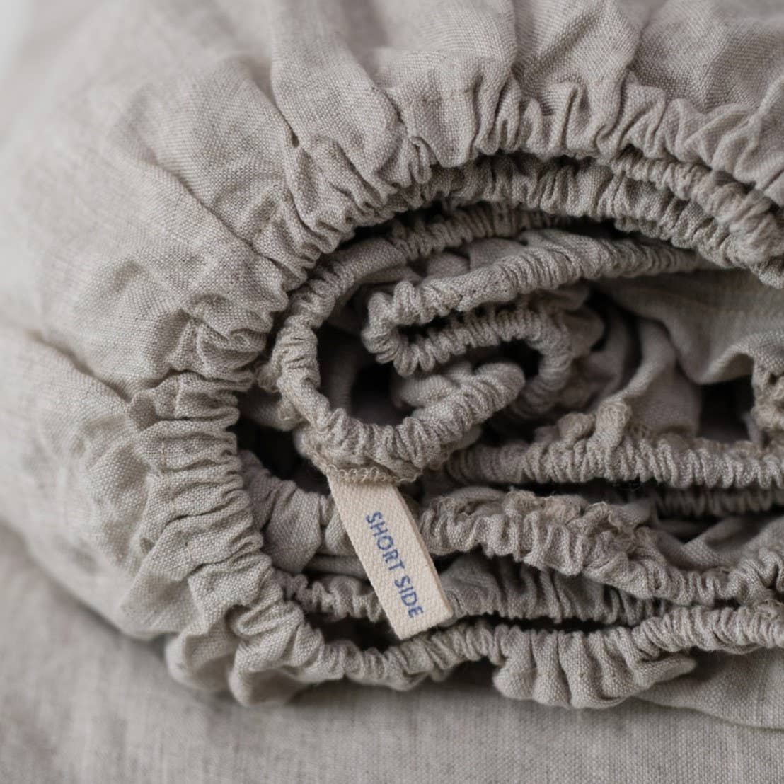 White Linen Fitted Sheet: 76"x80"x14" | 193x203x35cm US King | AUS King