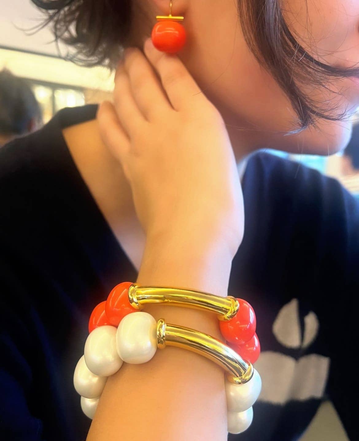 Classic Pebble Pearl Bracelet: Salmon