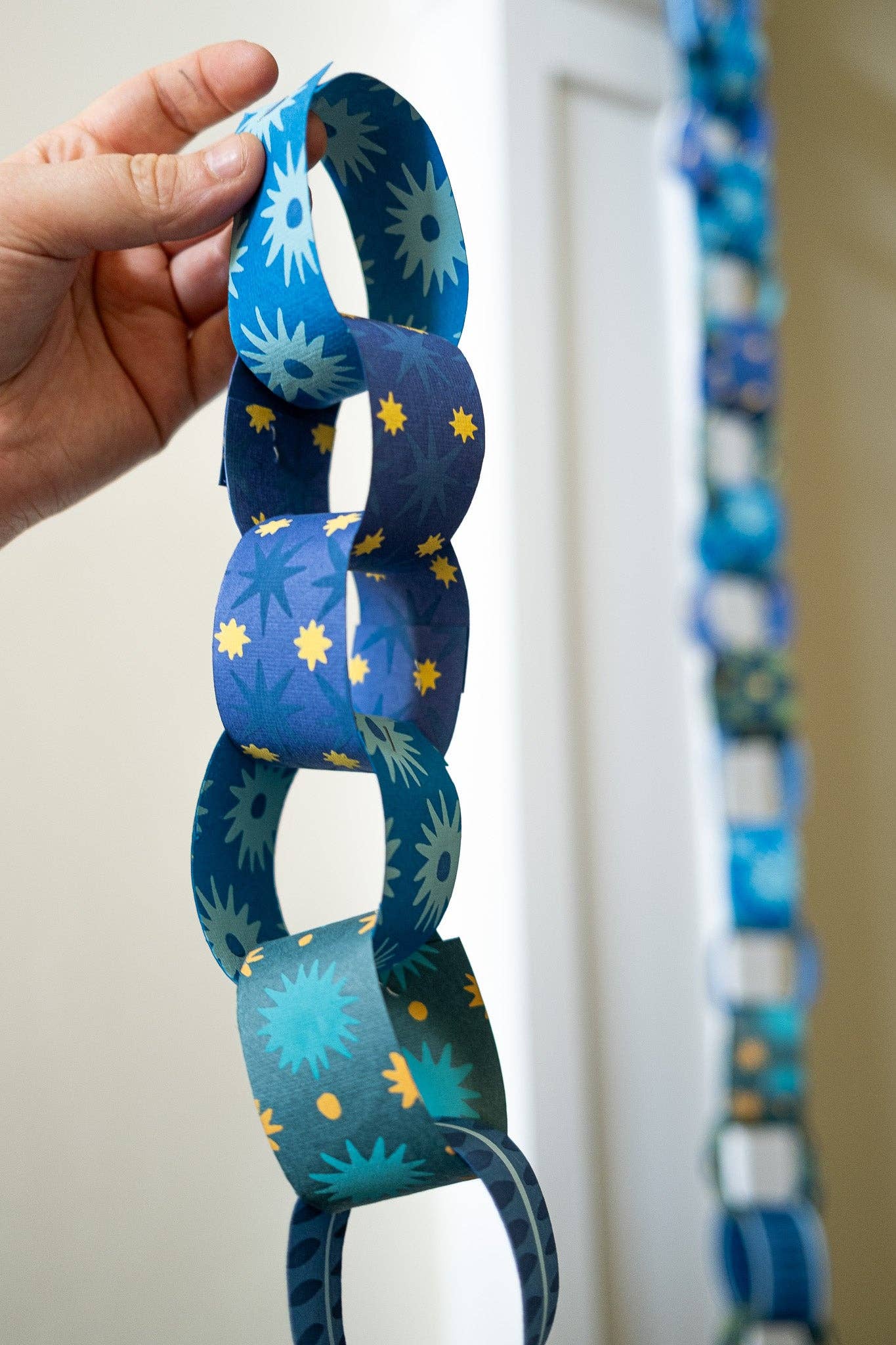 Blue and Yellow Paper Chain Kit