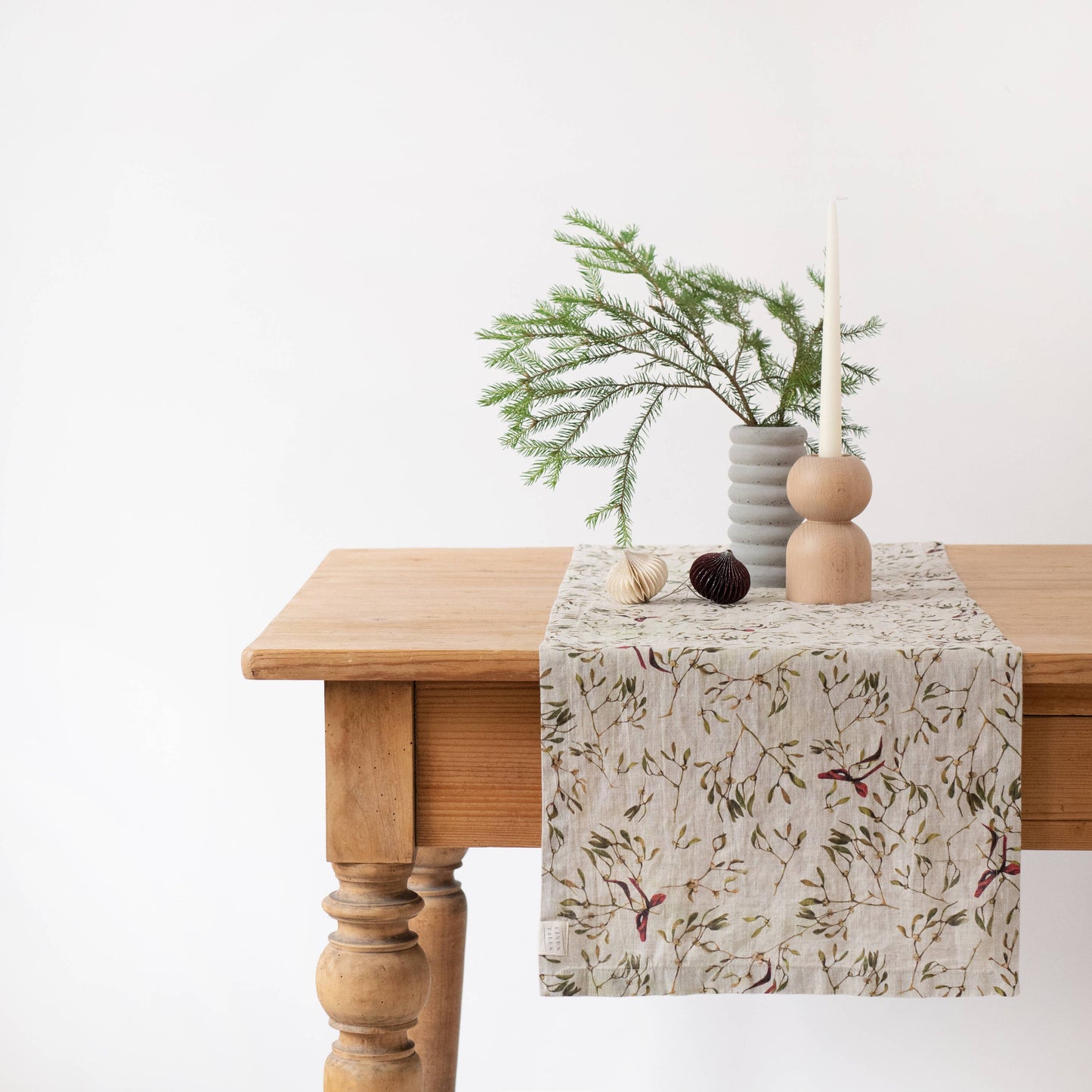 Mistletoe on Natural Linen Table Runner: 16"x79" | 40x200 cm