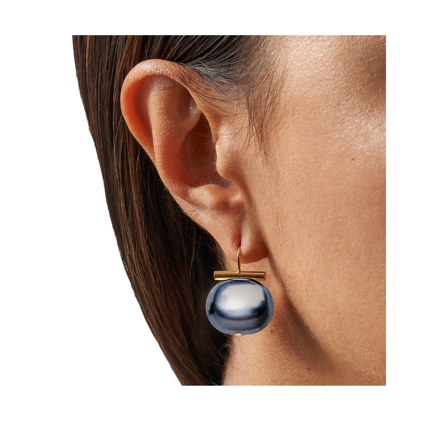 Statement Making Large Pebble Pearls
: Salmon coral