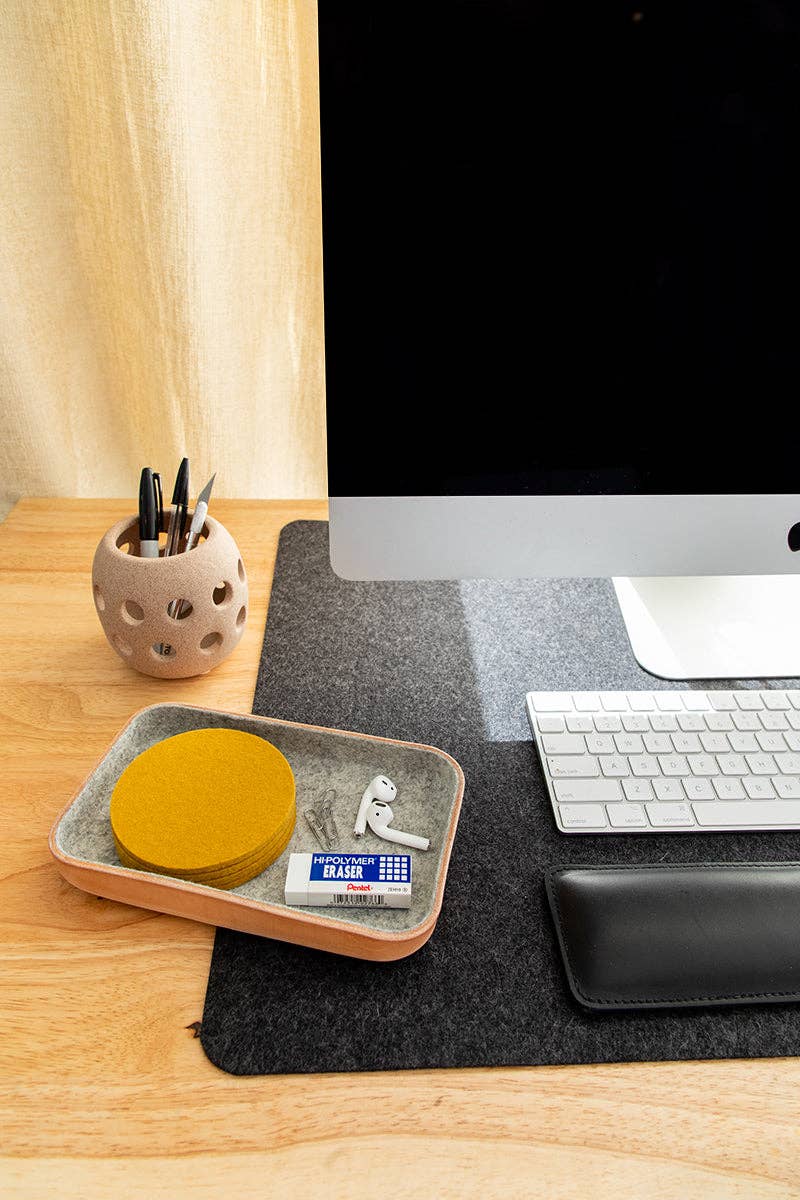Small Kawabon Leather/Merino Wool Felt Tray Granite, Natural: Granite