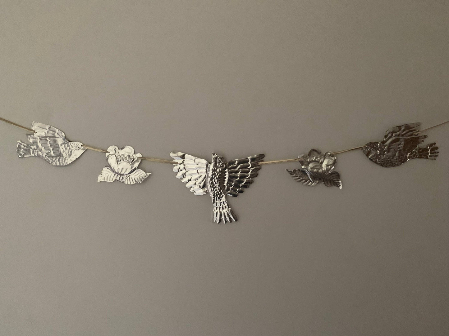 Embossed Tin Flying Bird Foil Garland Bunting