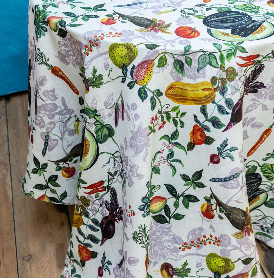 Tablecloth 58" x 78" Veggies
