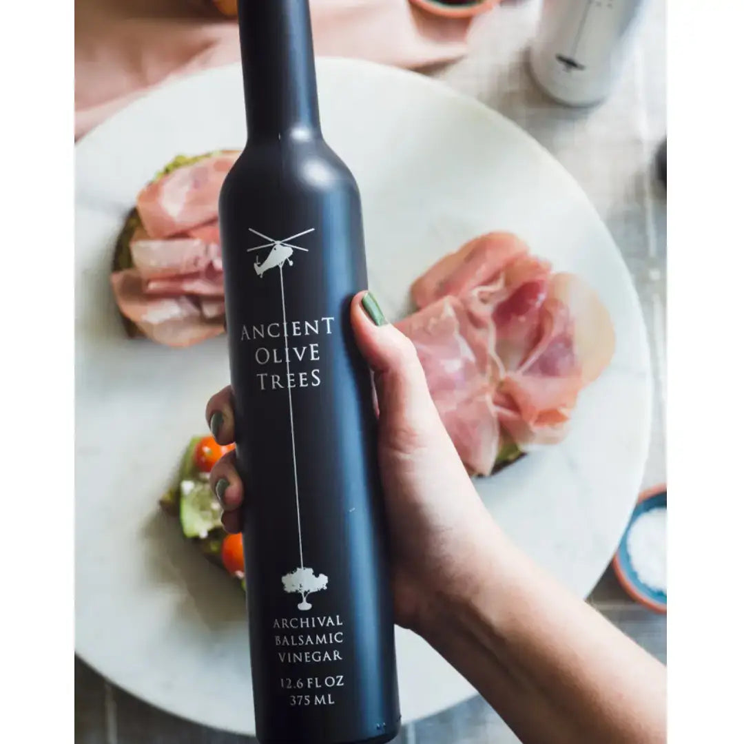 Extra Virgin Olive Oil and Balsamic Vinegar