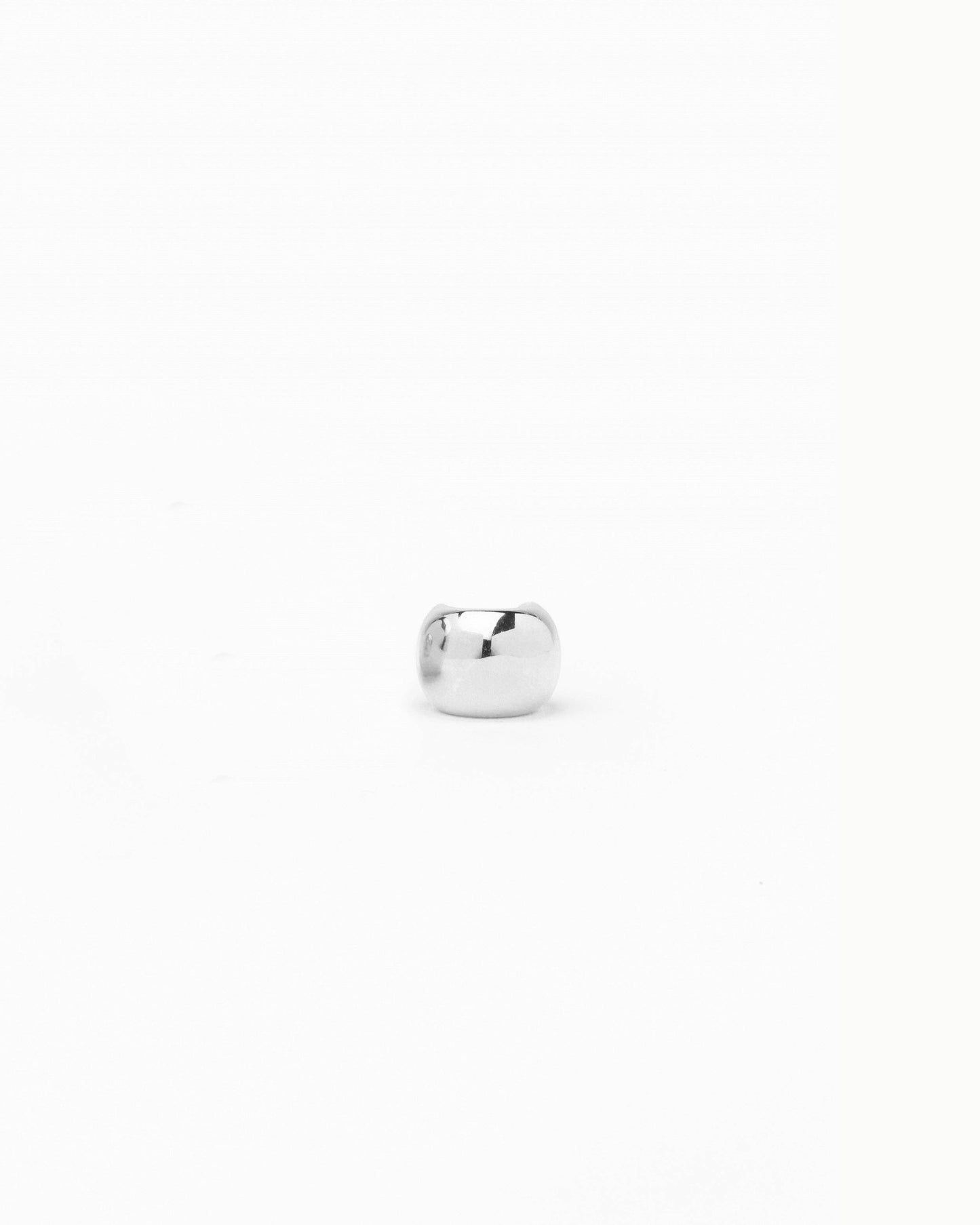 Leda Ear Cuff - Silver: Large earcuff - 17.7mm