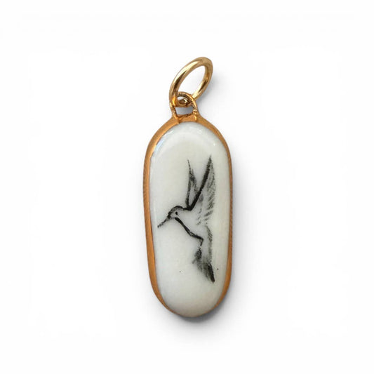 Shá Parlé B&W Hummingbird Charm