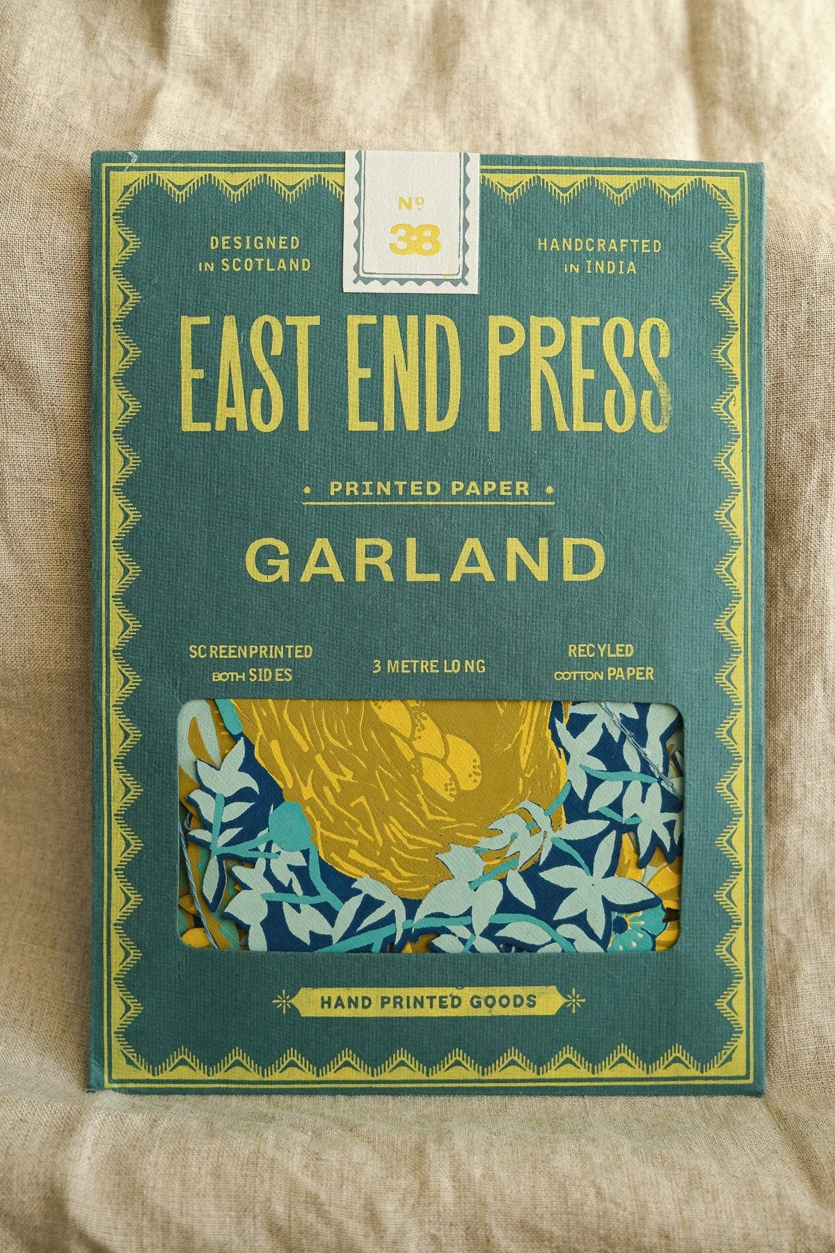 NESTS SEWN GARLAND
