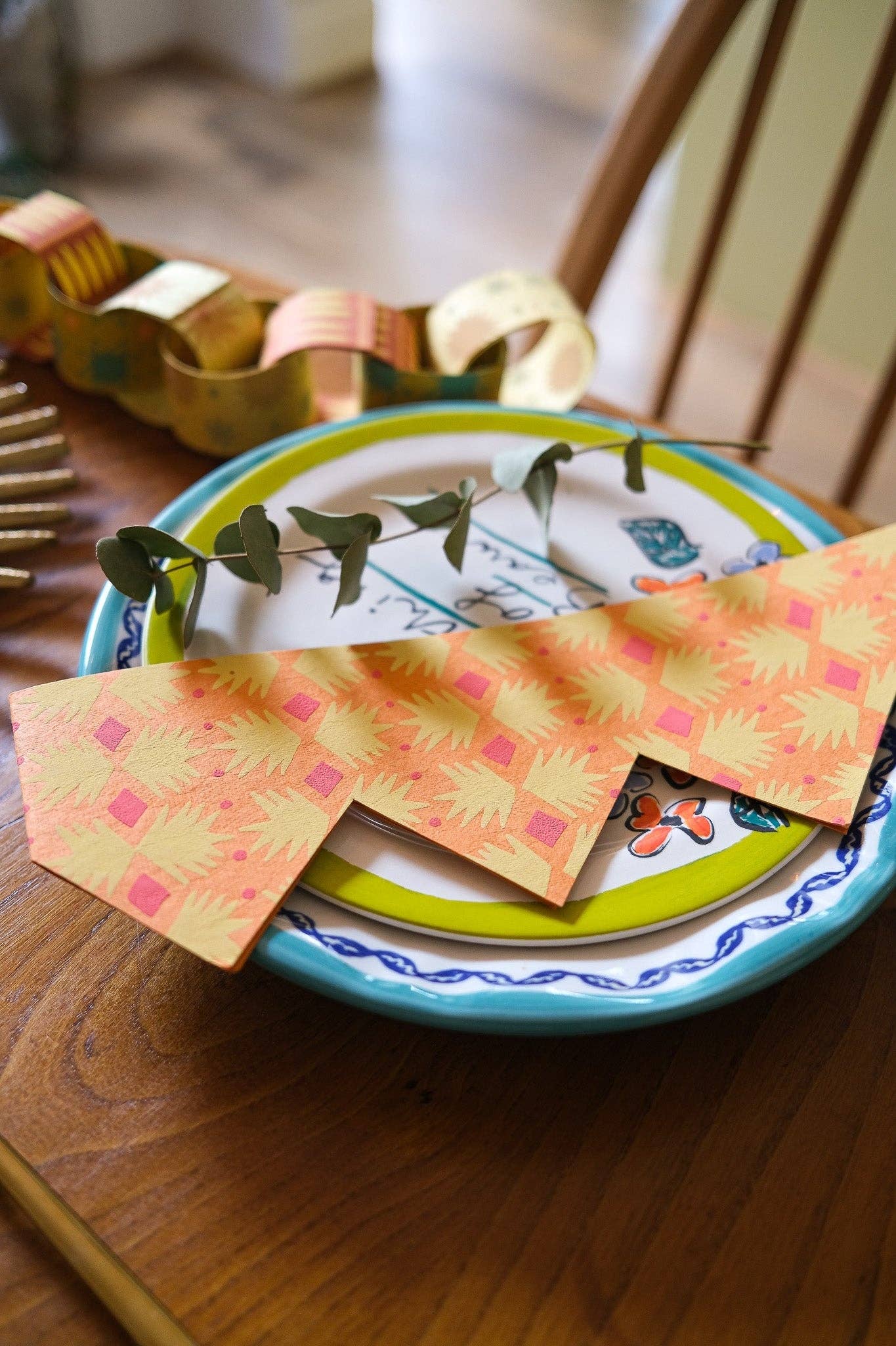 YELLOW & ORANGE PAPER CROWNS