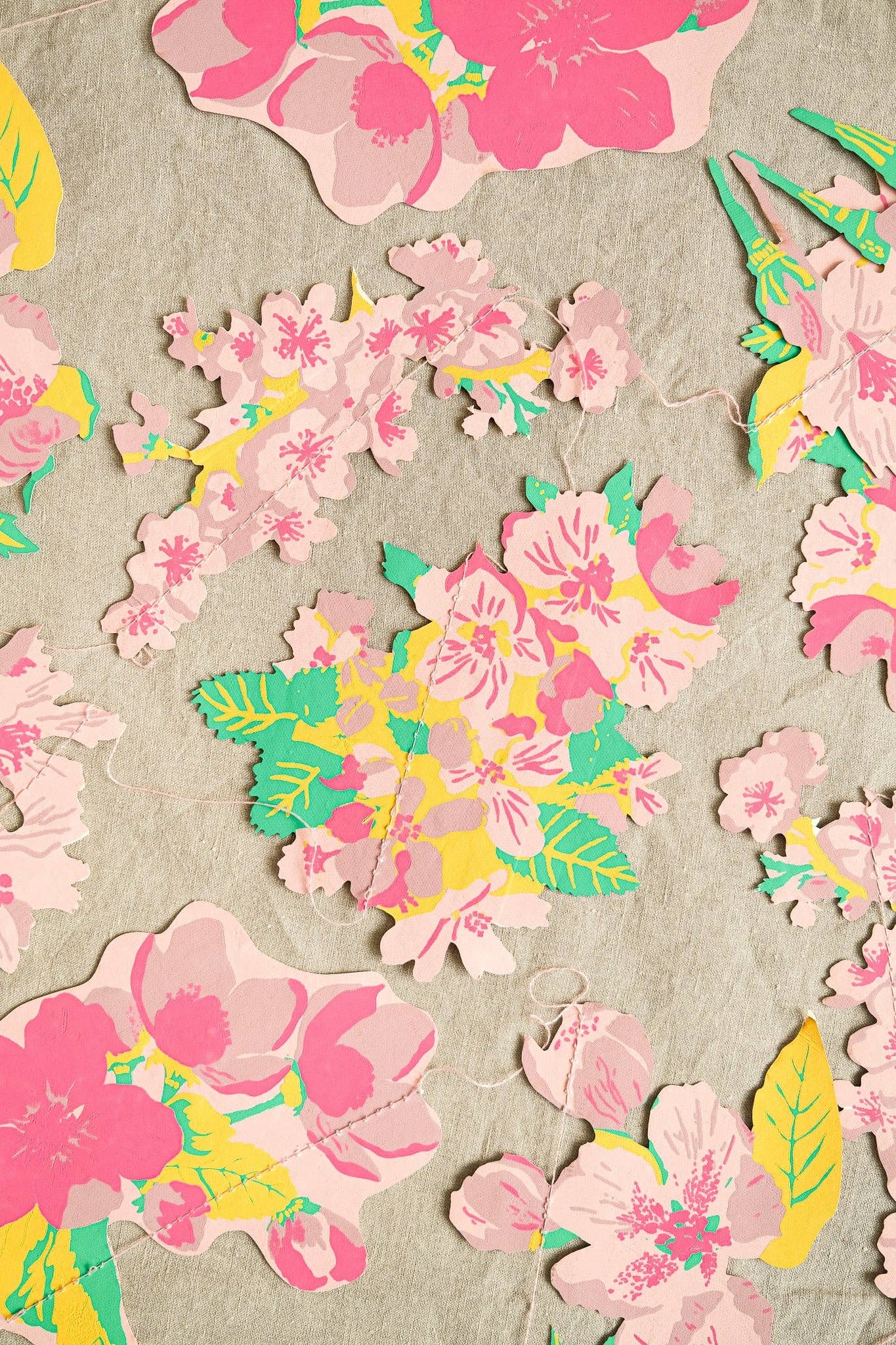 BLOSSOM SEWN GARLAND