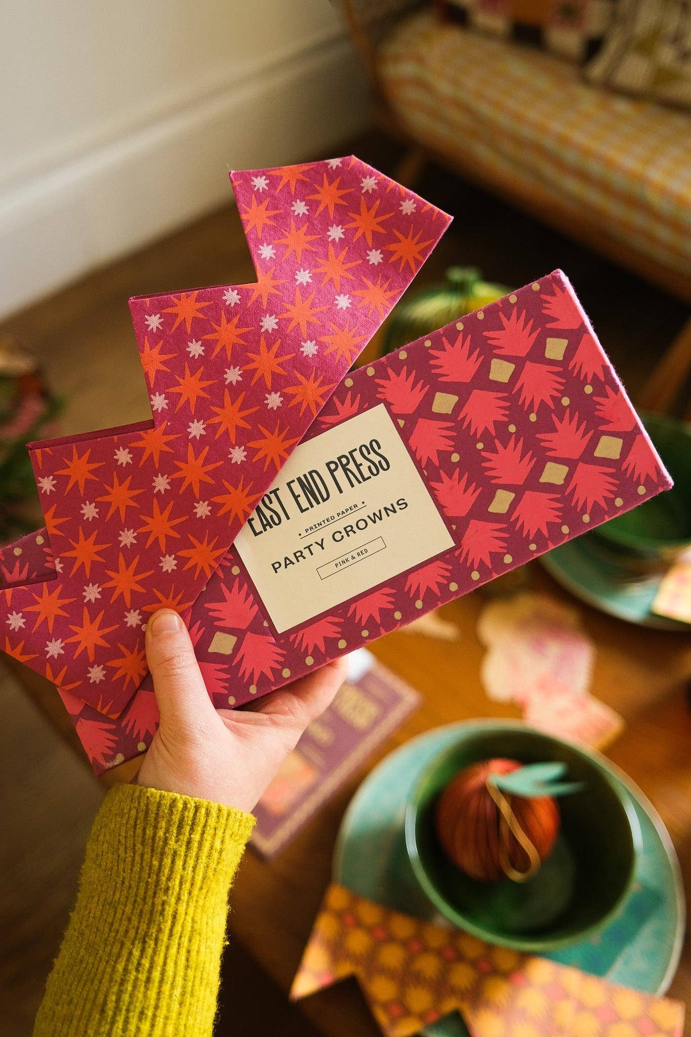 PINK & RED PAPER CROWNS