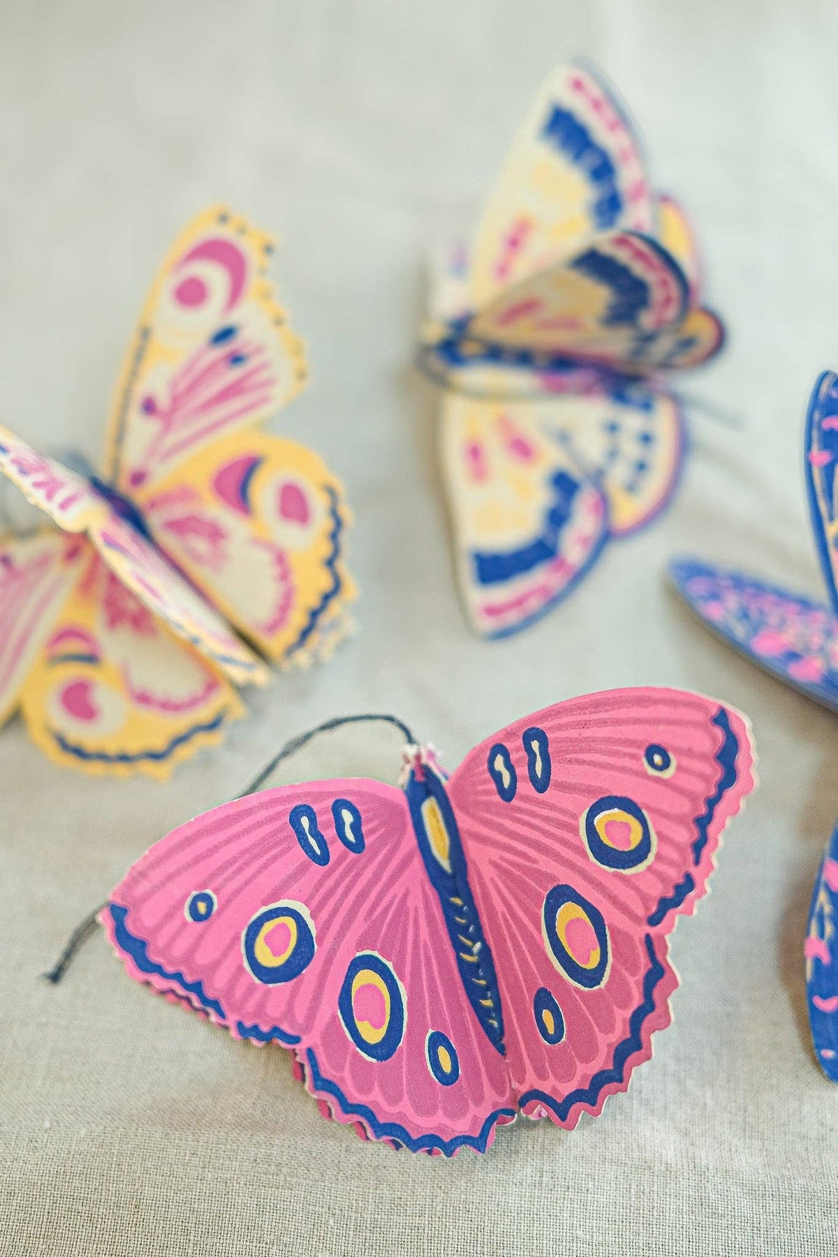 BUTTERFLIES PAPER ORNAMENTS