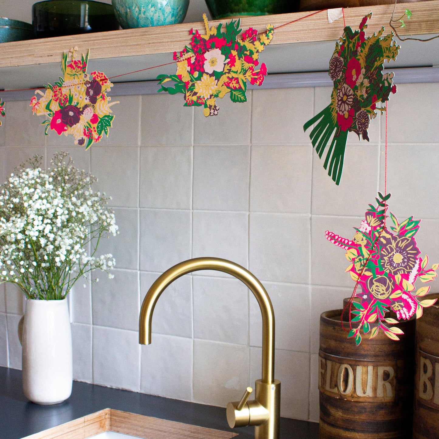 BOUQUET SEWN GARLAND