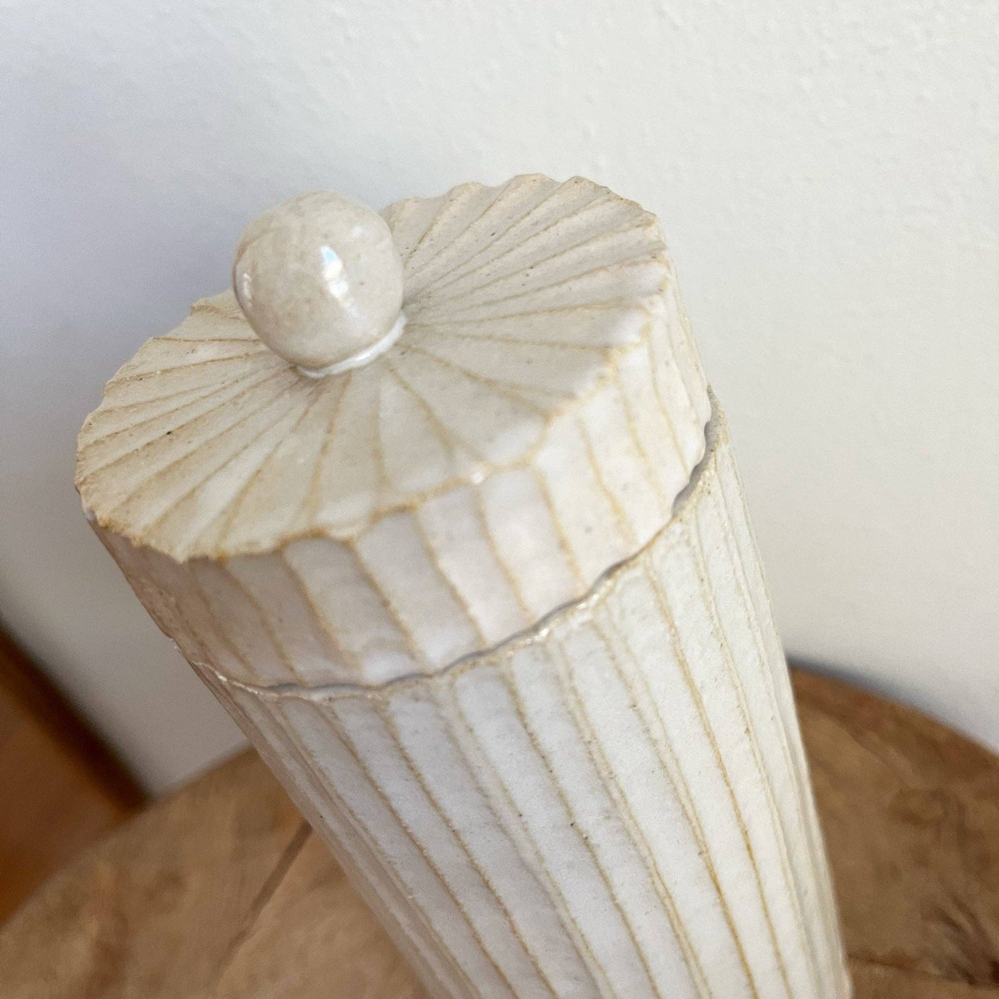 Ribbed Containers: Medium