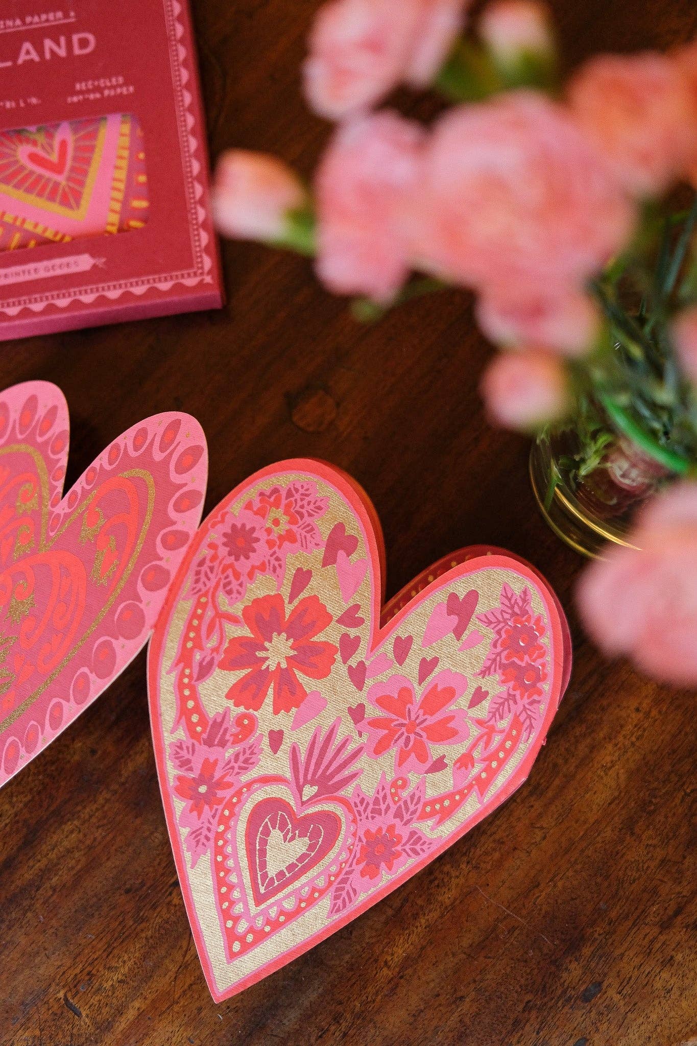 HEARTS CONCERTINA GARLAND