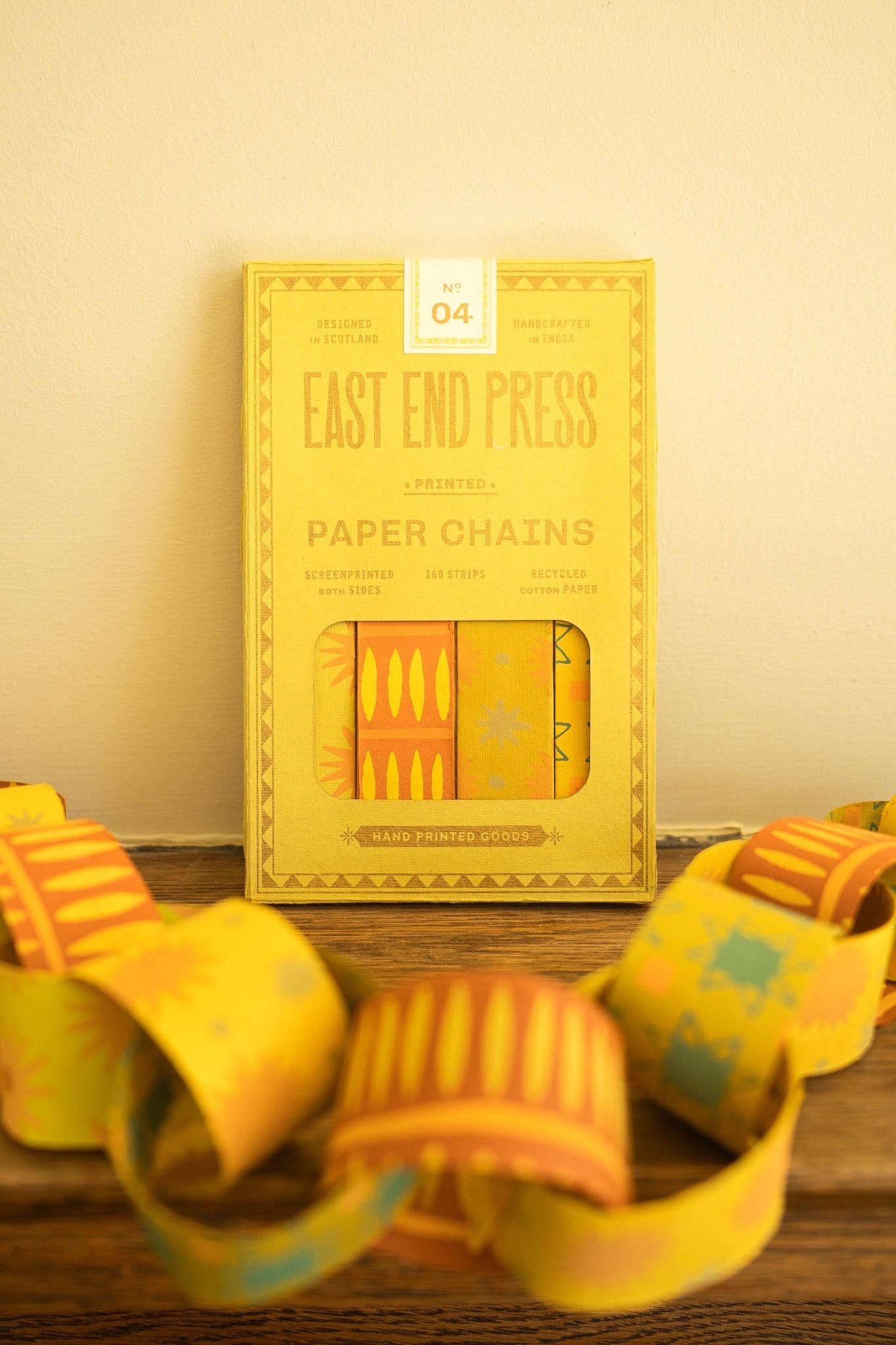YELLOW & GREEN PAPER CHAIN KIT