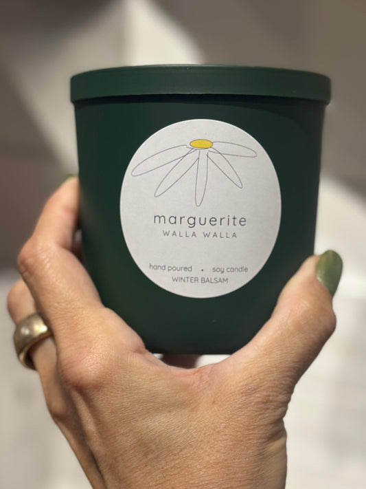 Candle Marguerite Winter Balsam (Green Vessel)
