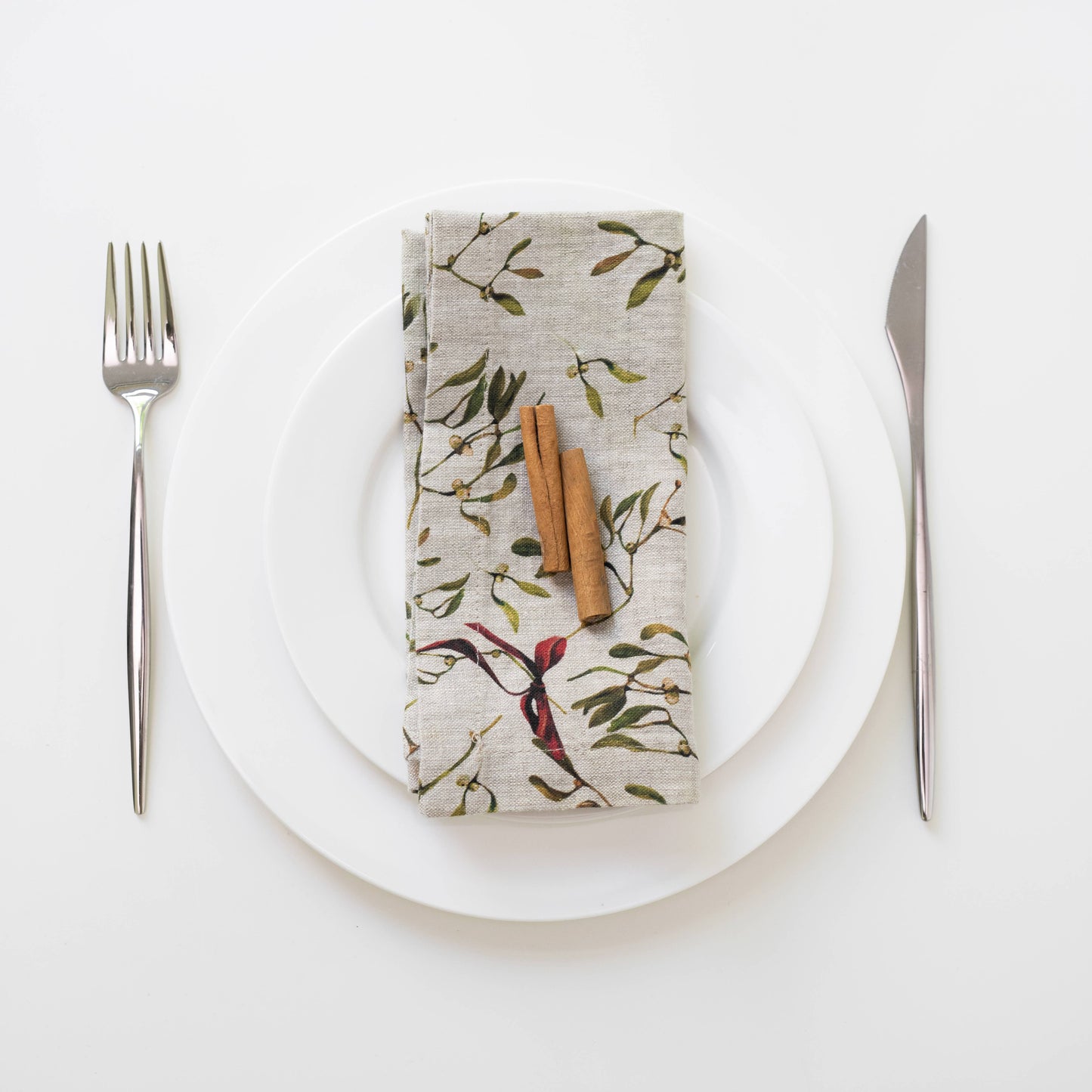 Mistletoe on Natural Linen Napkins Set of 4 (16 inch)