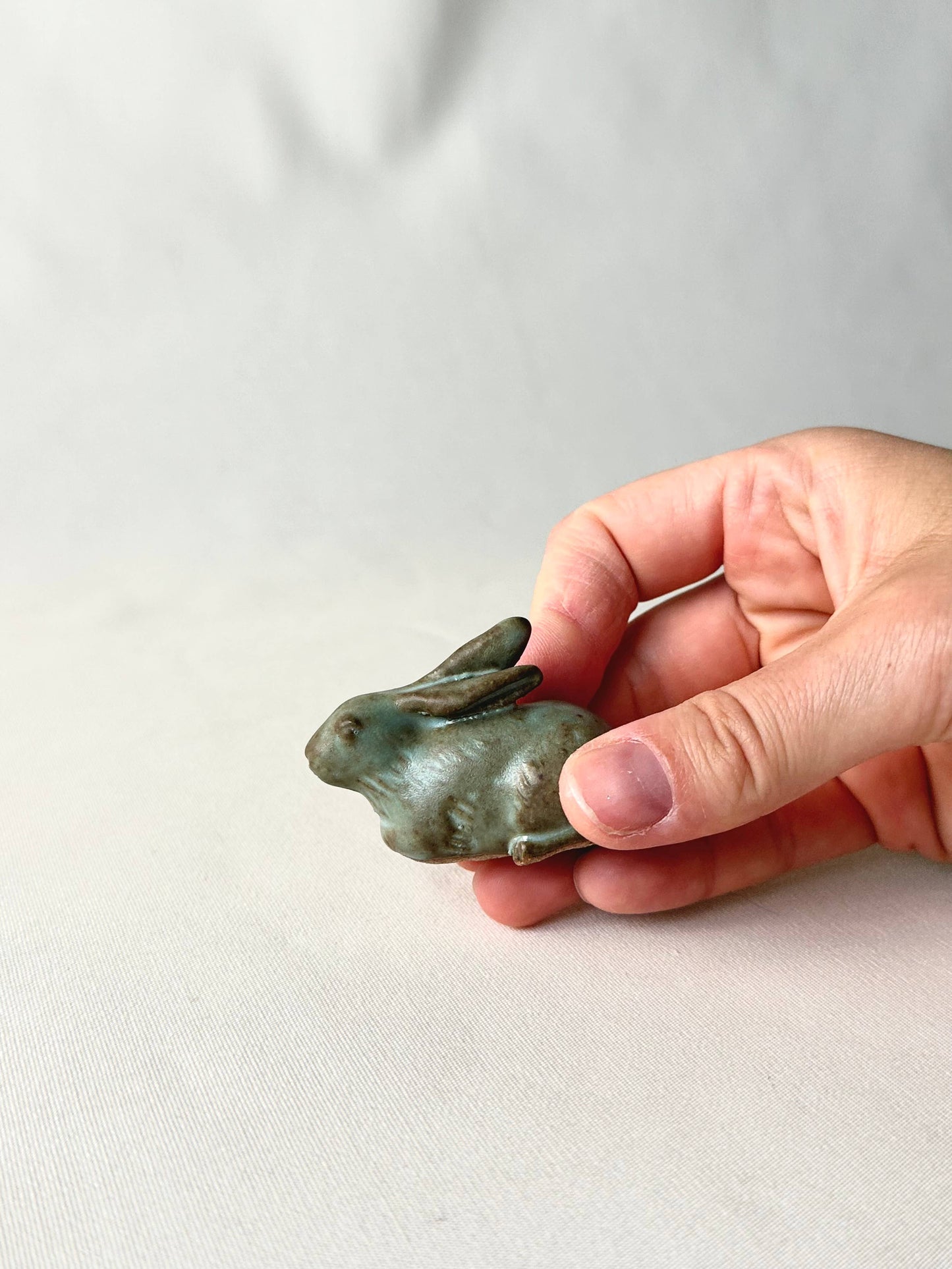 Ceramic figurine, ceramic animal, ceramic critter, tea pet