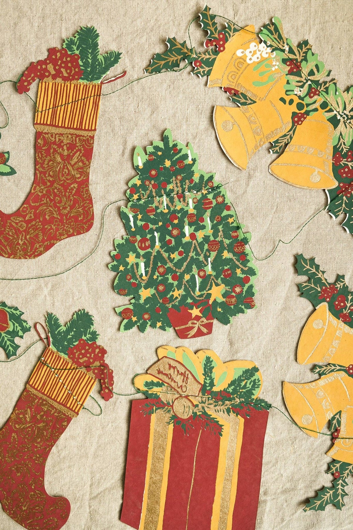 CHRISTMAS SEWN GARLAND