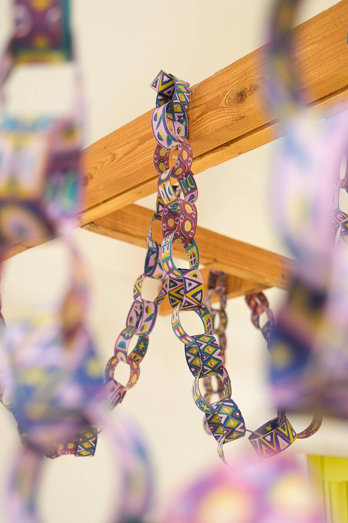 BLOOMSBURY PAPER CHAIN KIT