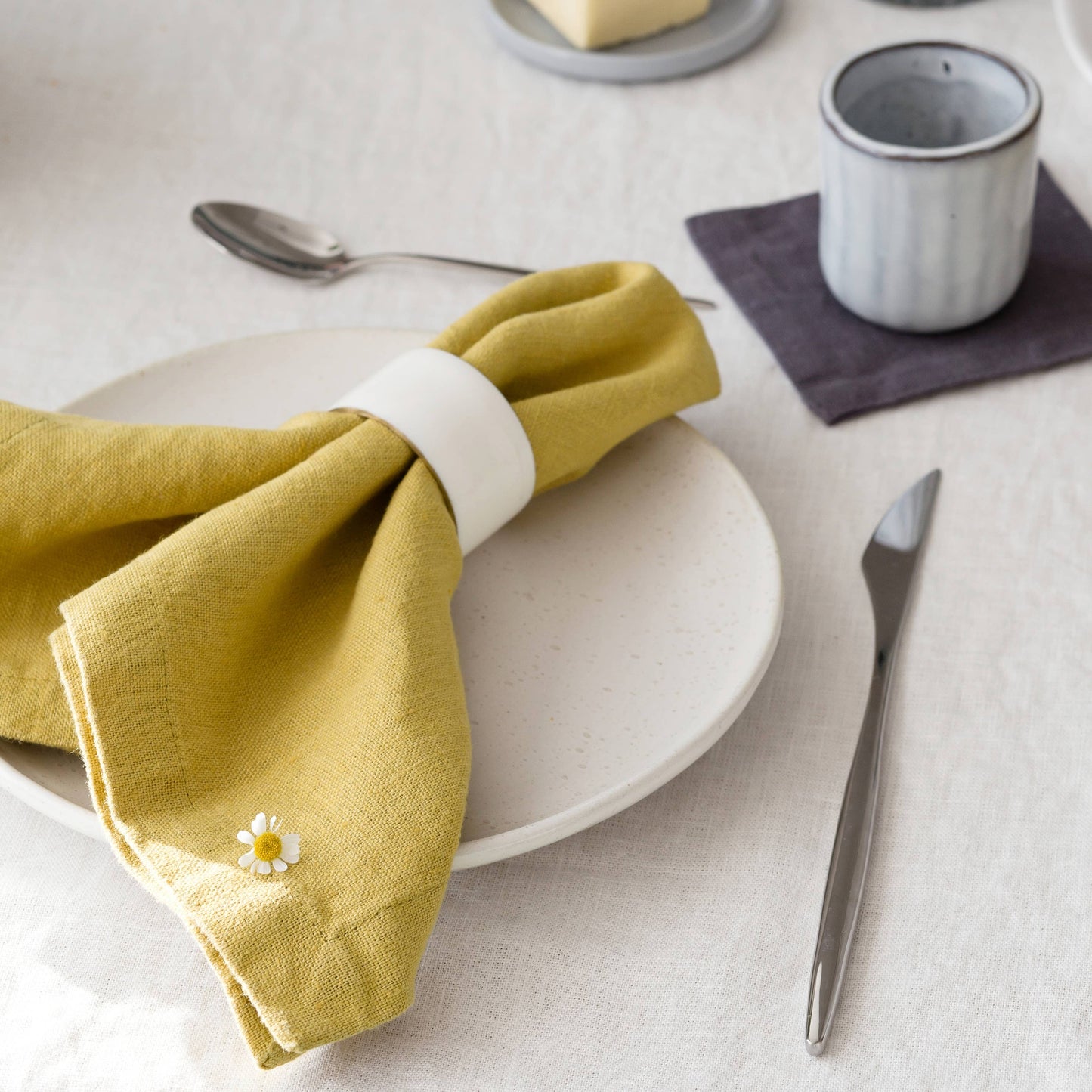 Lemon Curry Linen Napkins Set of 4 (18 inches)